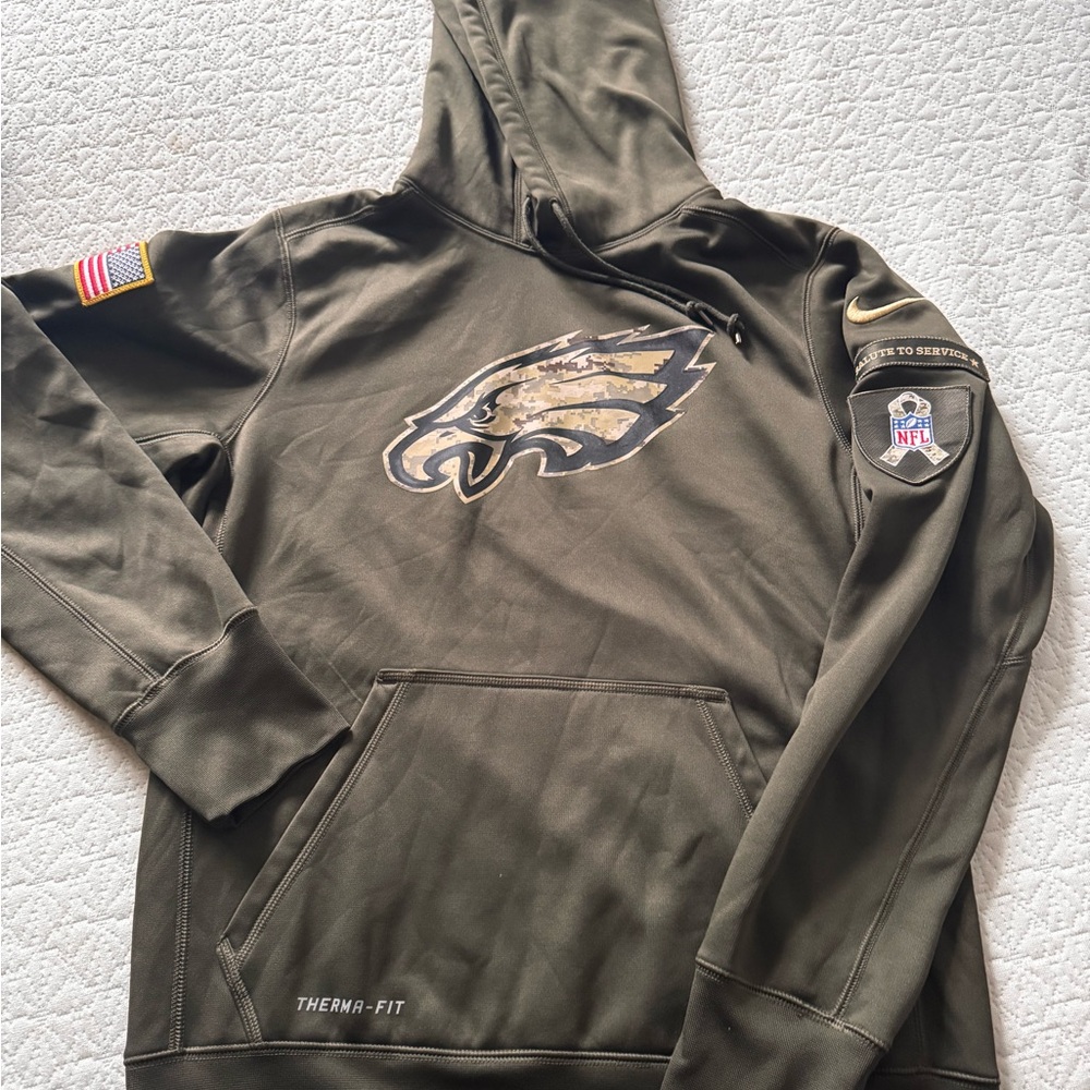 Nike Men's Dark Green Eagles Hoodie
